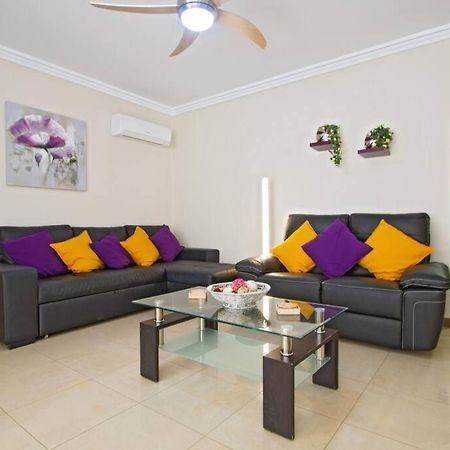 Riviera Park 2B, Central 2 Bed Puerto del Carmen  Exterior photo